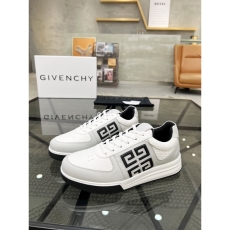 Givenchy Sneakers